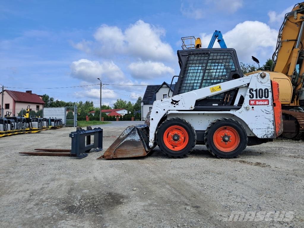 Bobcat S 100 S 130 GEHL 4240 JCB CASE SR 175 Šmykom riadené nakladače