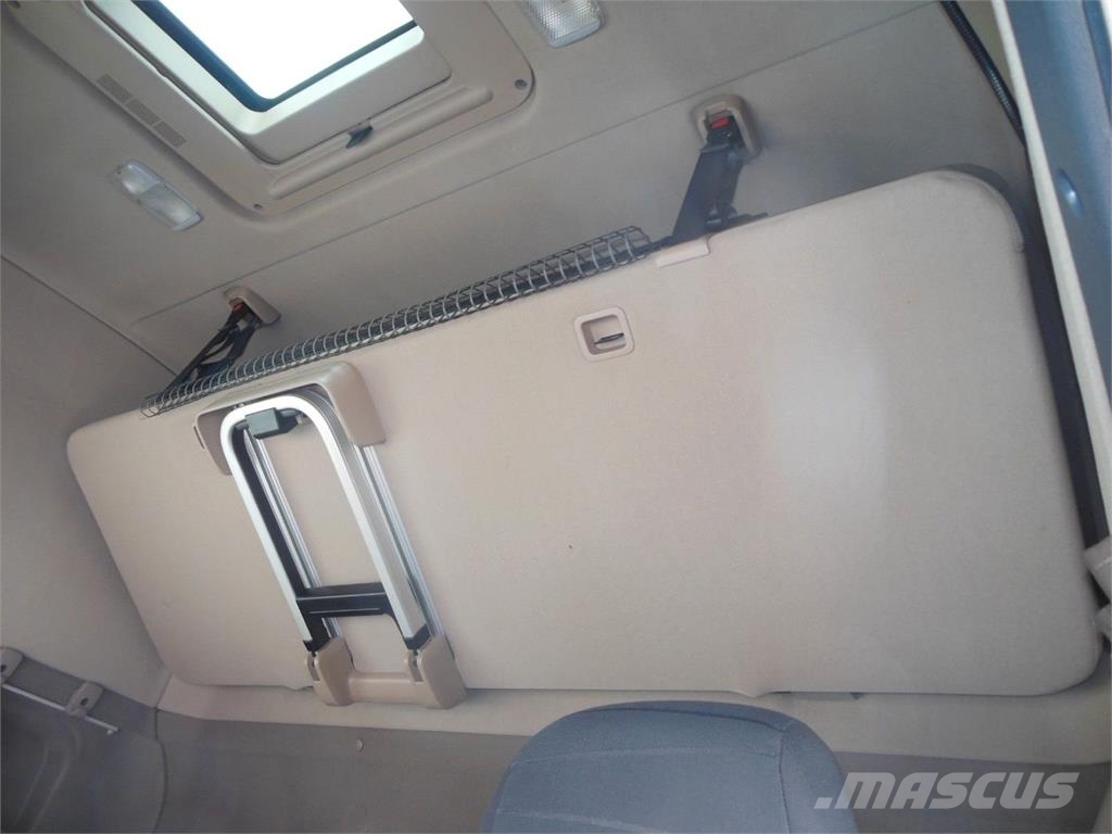 Scania R410, LowDeck, Retarder 트랙터 유닛