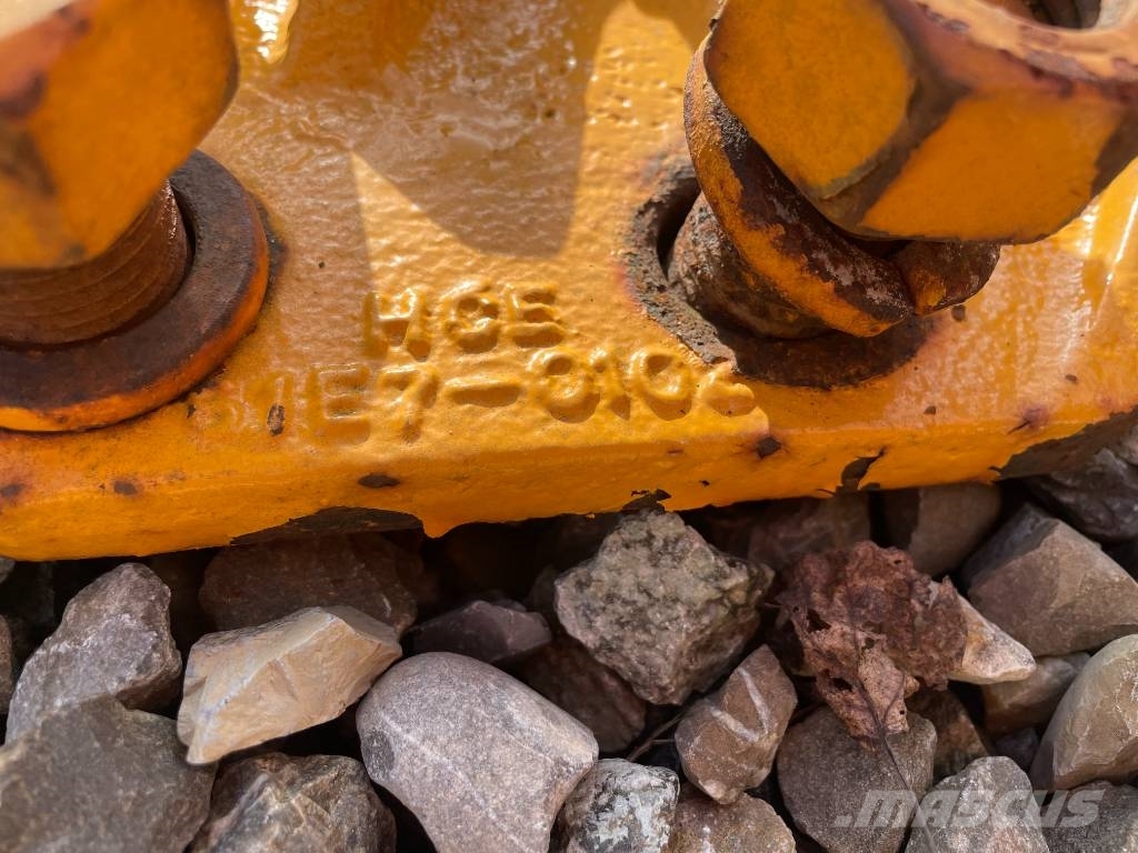 Hyundai Robex 500 61E7-0103 + 61E7-0102 bucket side cutter Kaivuulaitteet
