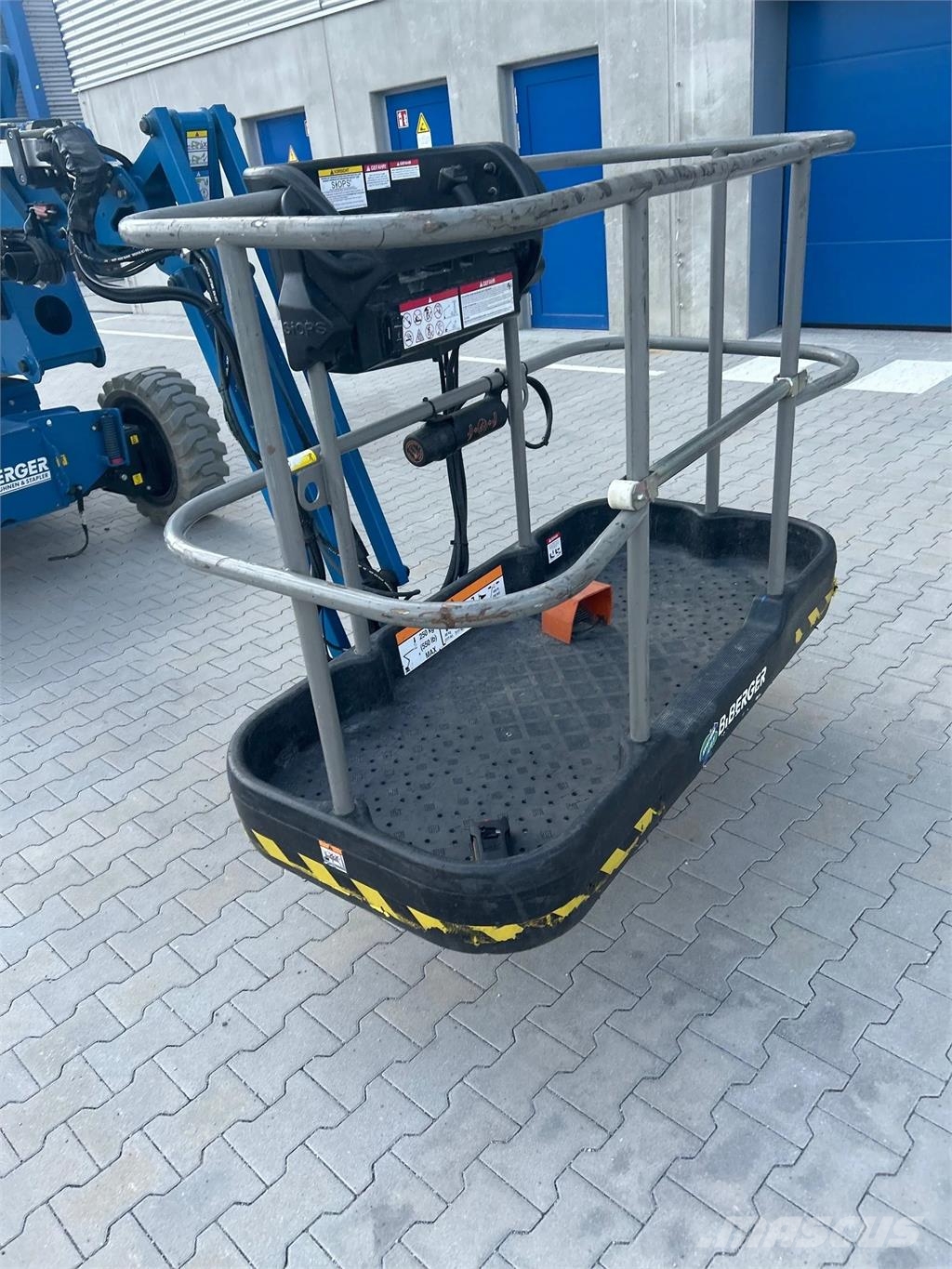 Niftylift HR21 4x2 Elektro 曲臂高空工作平台
