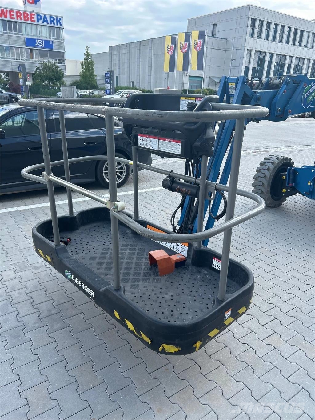 Niftylift HR21 4x2 Elektro Iseliikuvad poomtõstukid