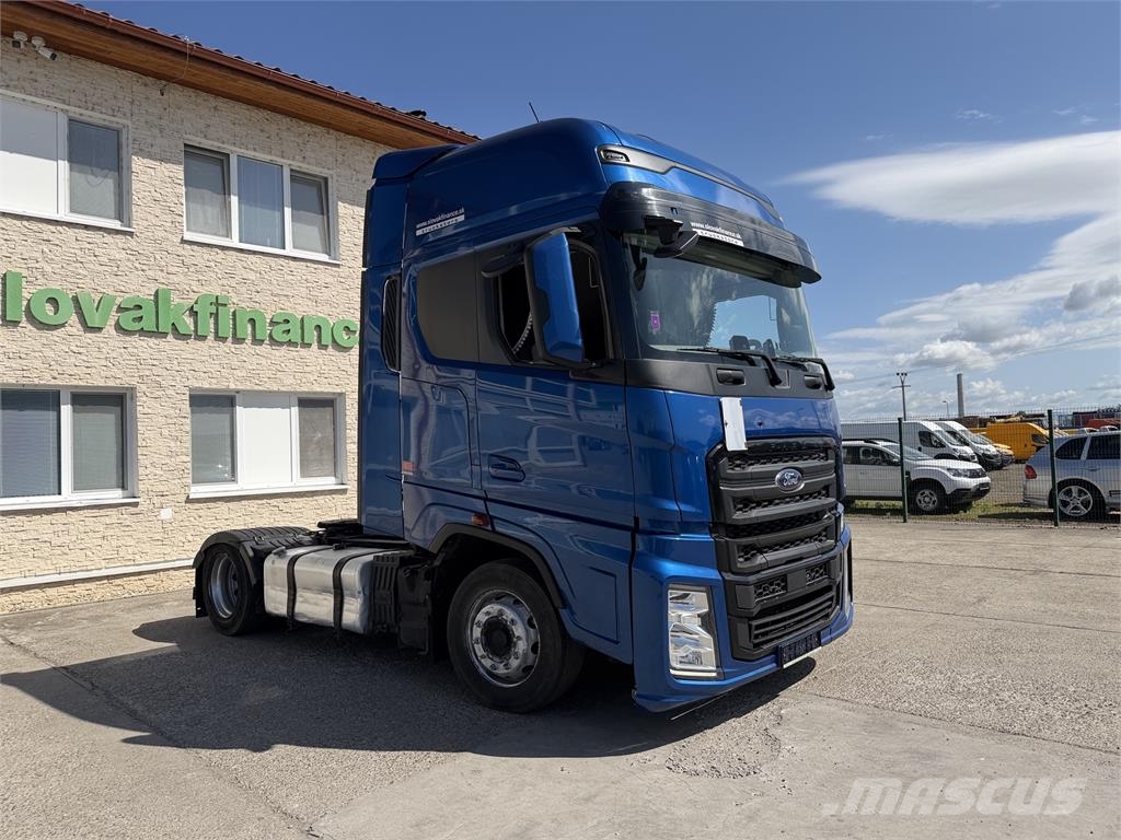 Ford F séria VIN 449 Vetopöytäautot