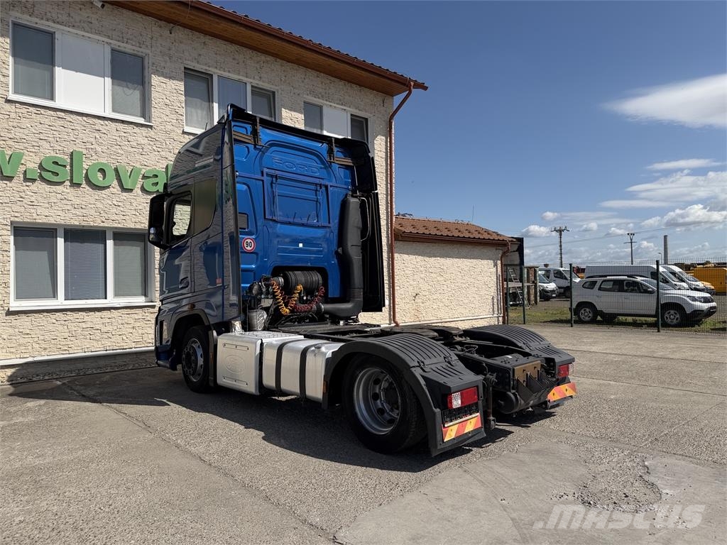 Ford F séria VIN 449 Vetopöytäautot