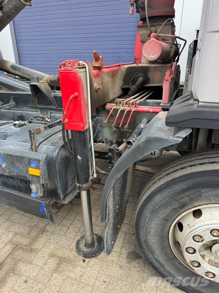 MAN 18 **18.232-BELGIAN TRUCK-HOOK+CRANE** Camiones polibrazo