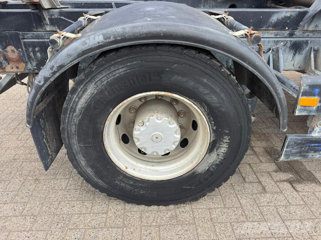 MAN 18 **18.232-BELGIAN TRUCK-HOOK+CRANE** Camiones polibrazo