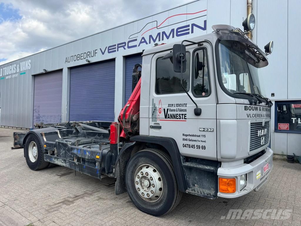 MAN 18 **18.232-BELGIAN TRUCK-HOOK+CRANE** Camiones polibrazo