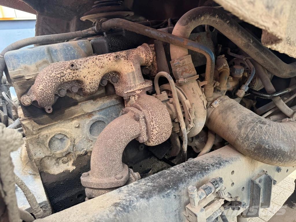 MAN 18 **18.232-BELGIAN TRUCK-HOOK+CRANE** Camiones polibrazo