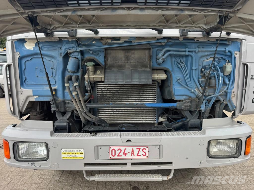 MAN 18 **18.232-BELGIAN TRUCK-HOOK+CRANE** Camiones polibrazo