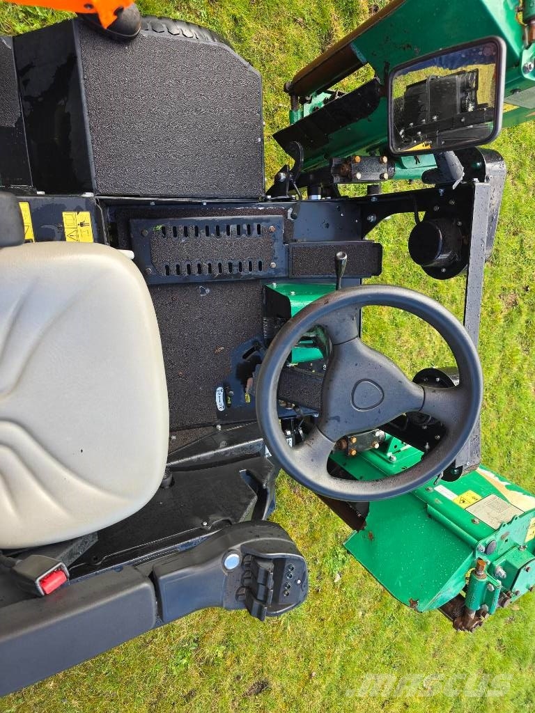 Ransomes Parkway3 FLAIL MOWER ركوب الحشائش