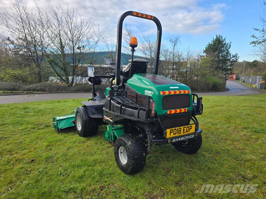 Ransomes Parkway3 FLAIL MOWER ركوب الحشائش