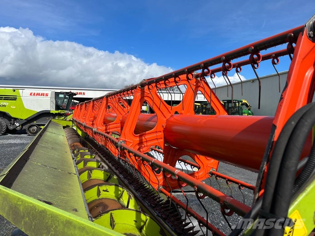 CLAAS Lexion 770 TT Leikkuupuimurit