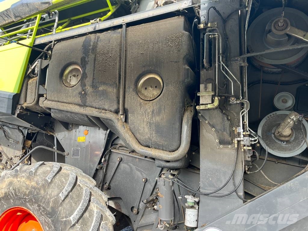 CLAAS Lexion 770 TT Leikkuupuimurit