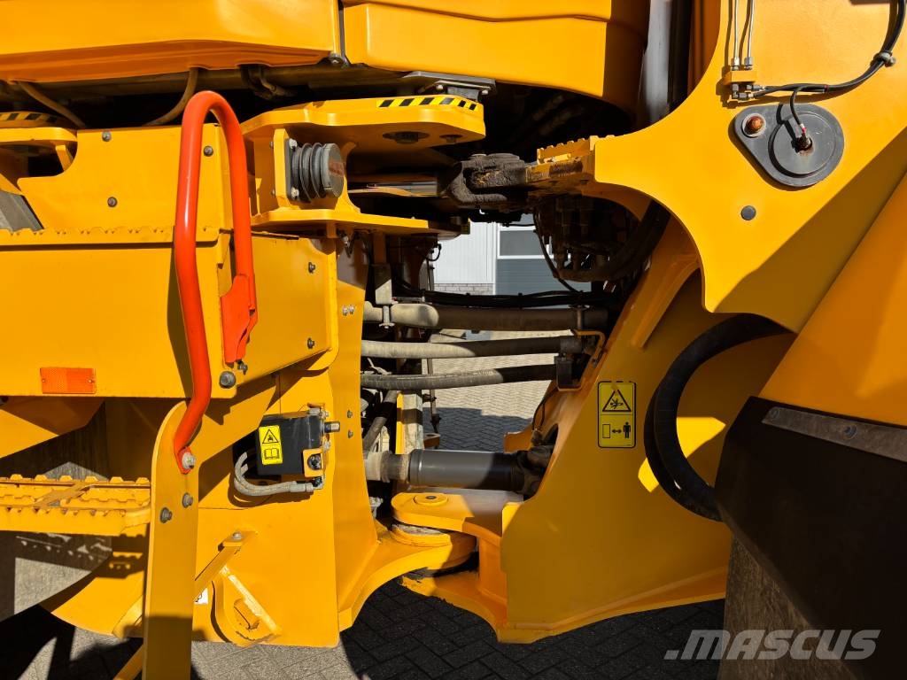 Volvo L 220 H Wheel loaders