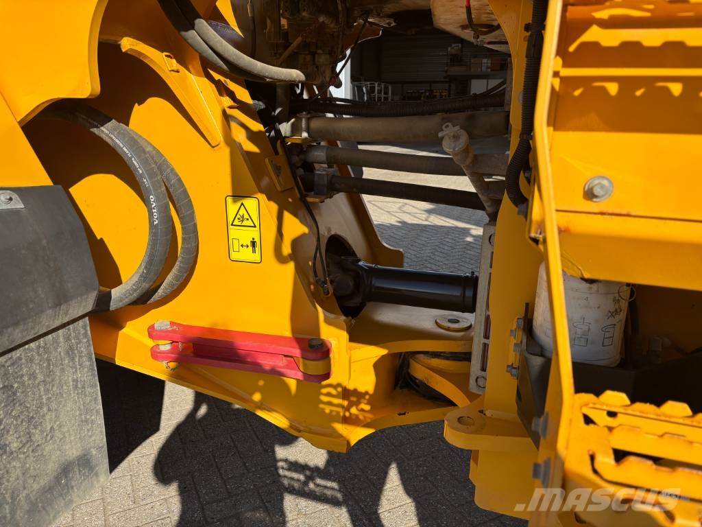 Volvo L 220 H Wheel loaders