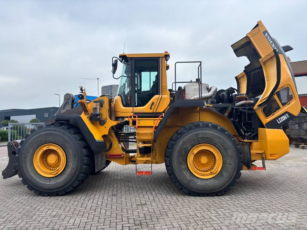Volvo L 220 H Rataslaadurid