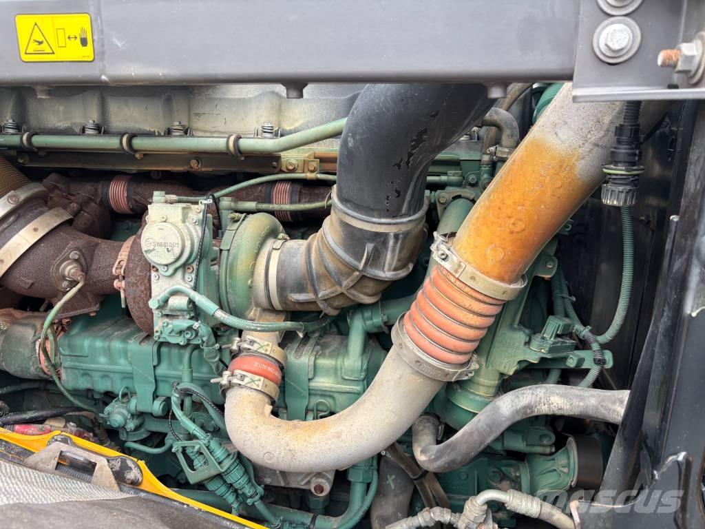 Volvo L 220 H Rataslaadurid