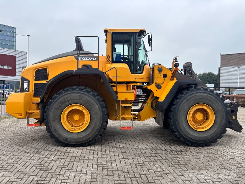 Volvo L 220 H Rataslaadurid