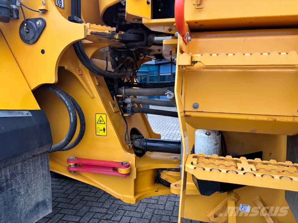 Volvo L 220 H Rataslaadurid