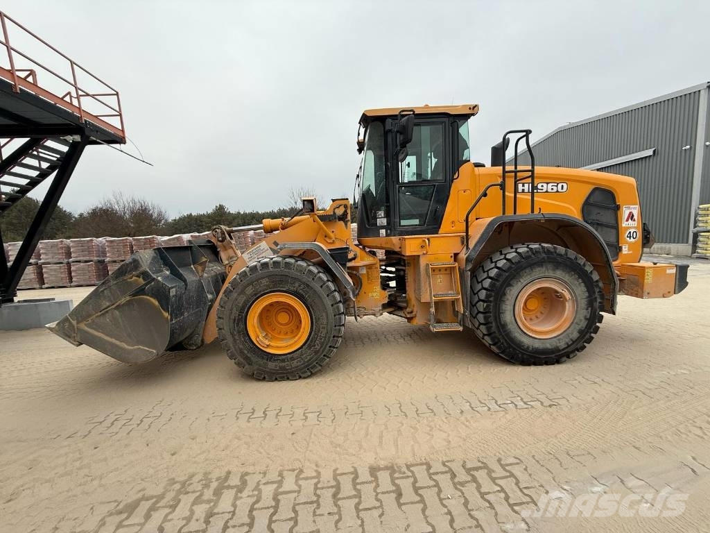 Hyundai HL 960 لوادر بعجل