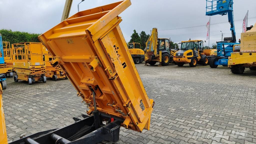 Yanmar C 12 R-B Гусеничні самоскиди