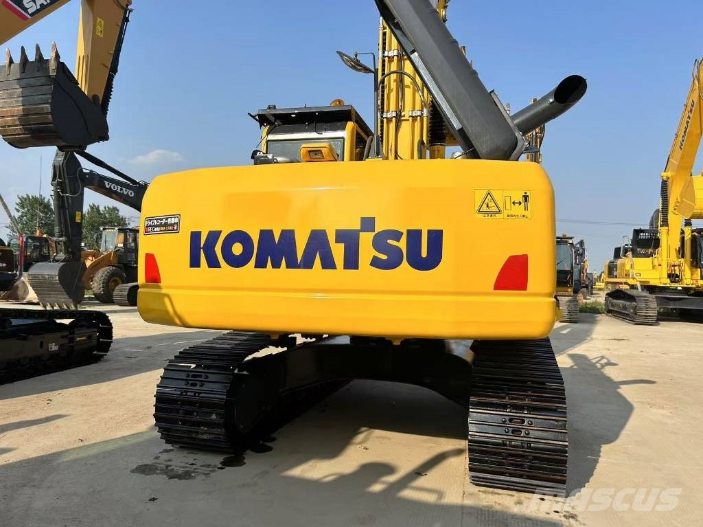 Komatsu 220 Escavadeiras de esteiras