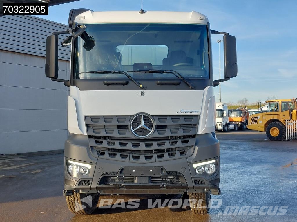 Mercedes-Benz Arocs 4142 8X4 NEW! 12m3 Stetter Mixer Steelsuspen Betonmixers en pompen