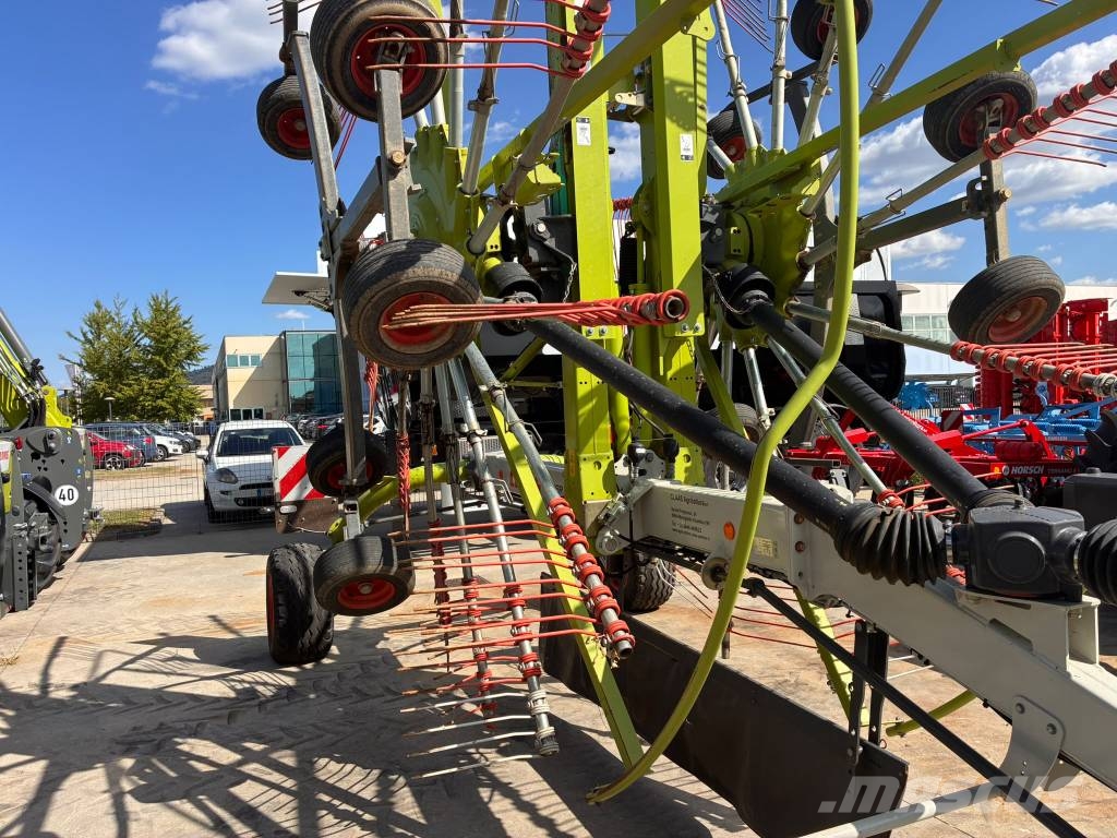 CLAAS Liner 3100 مكابس وميبسات التبن