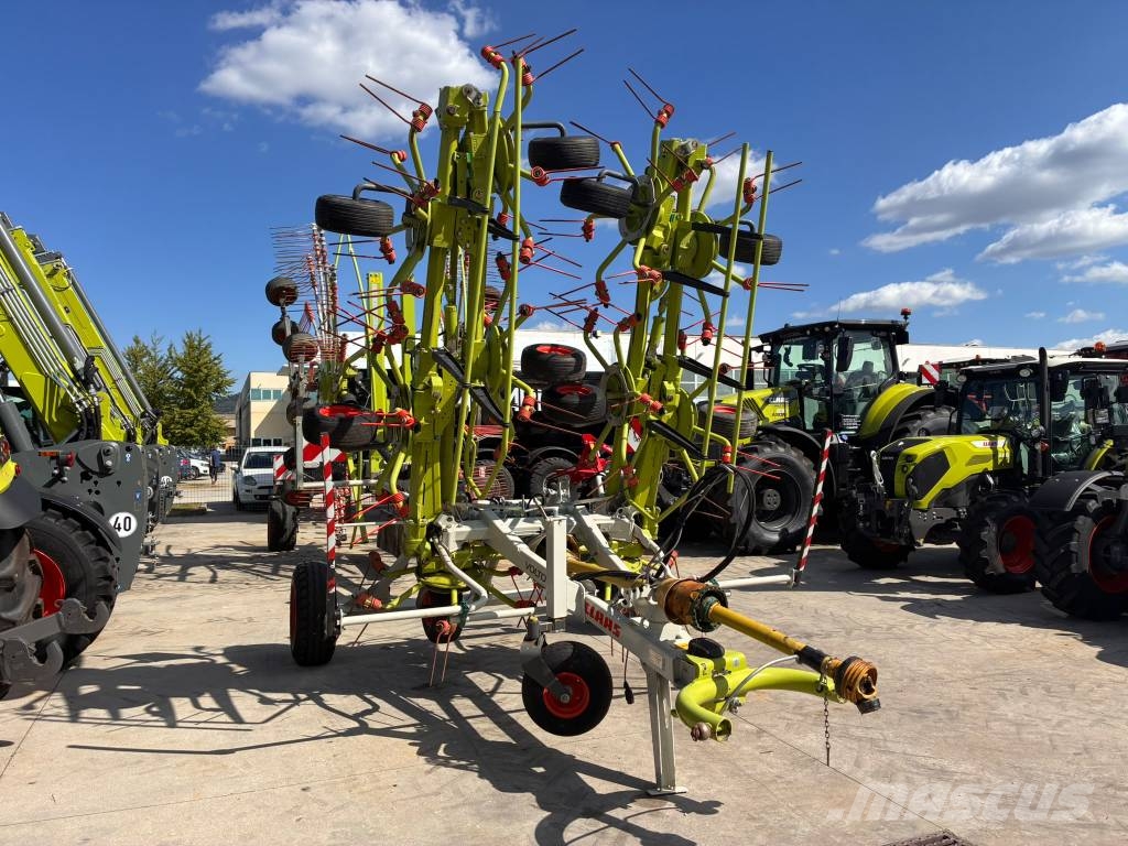 CLAAS Liner 3100 مكابس وميبسات التبن
