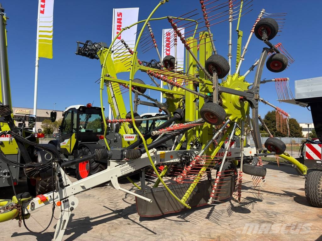 CLAAS Liner 3100 مكابس وميبسات التبن