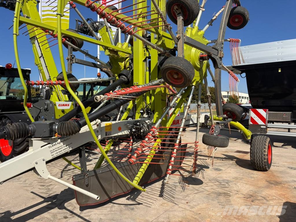 CLAAS Liner 3100 مكابس وميبسات التبن