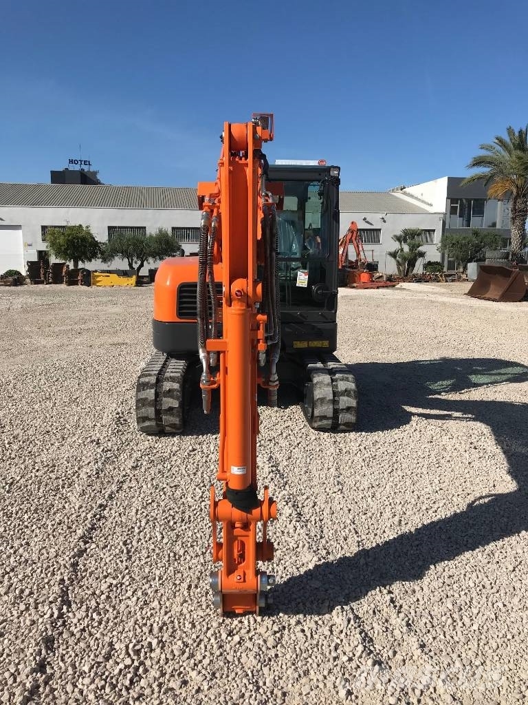 Doosan DX 63-3 Εκσκαφάκι (διαβολάκι) < 7t