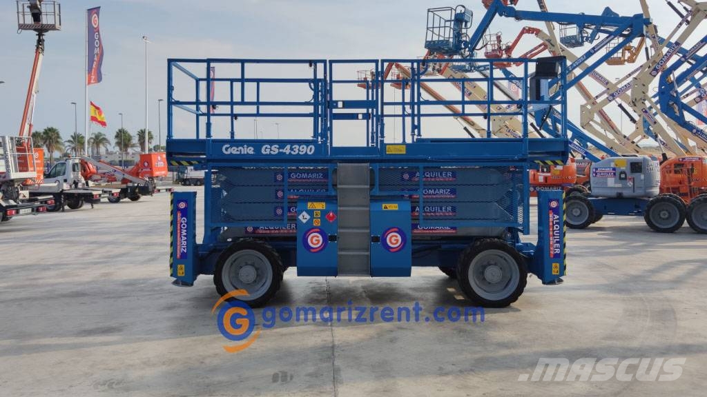 Genie GS 4390 Scissor lifts