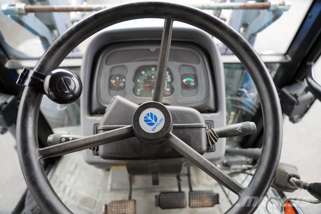 New Holland TL90 / RBU970 曳引機