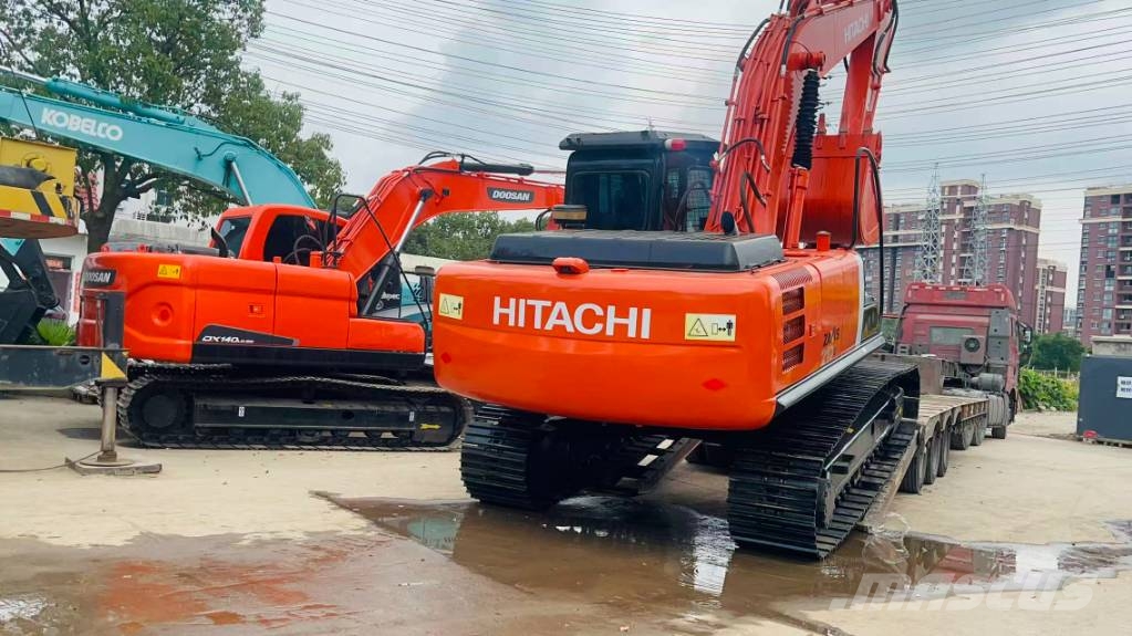 Hitachi ZX 210 履带挖掘机
