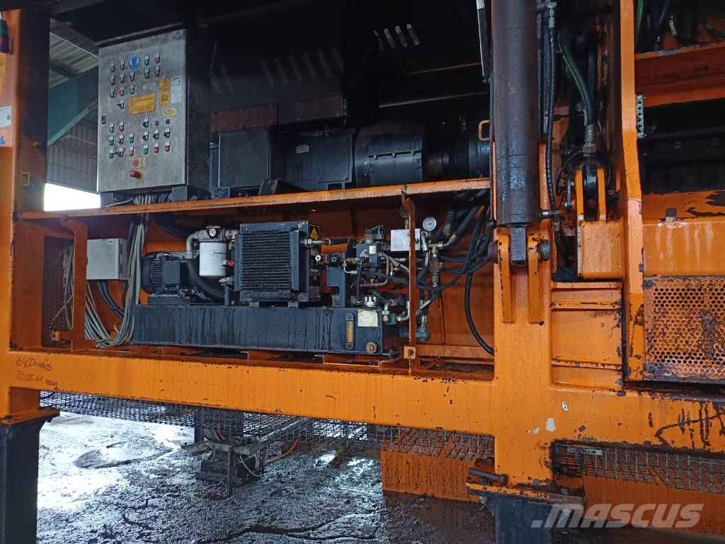Doppstadt DW 3060 Büffel elektrisch Stroji za razrez odpada