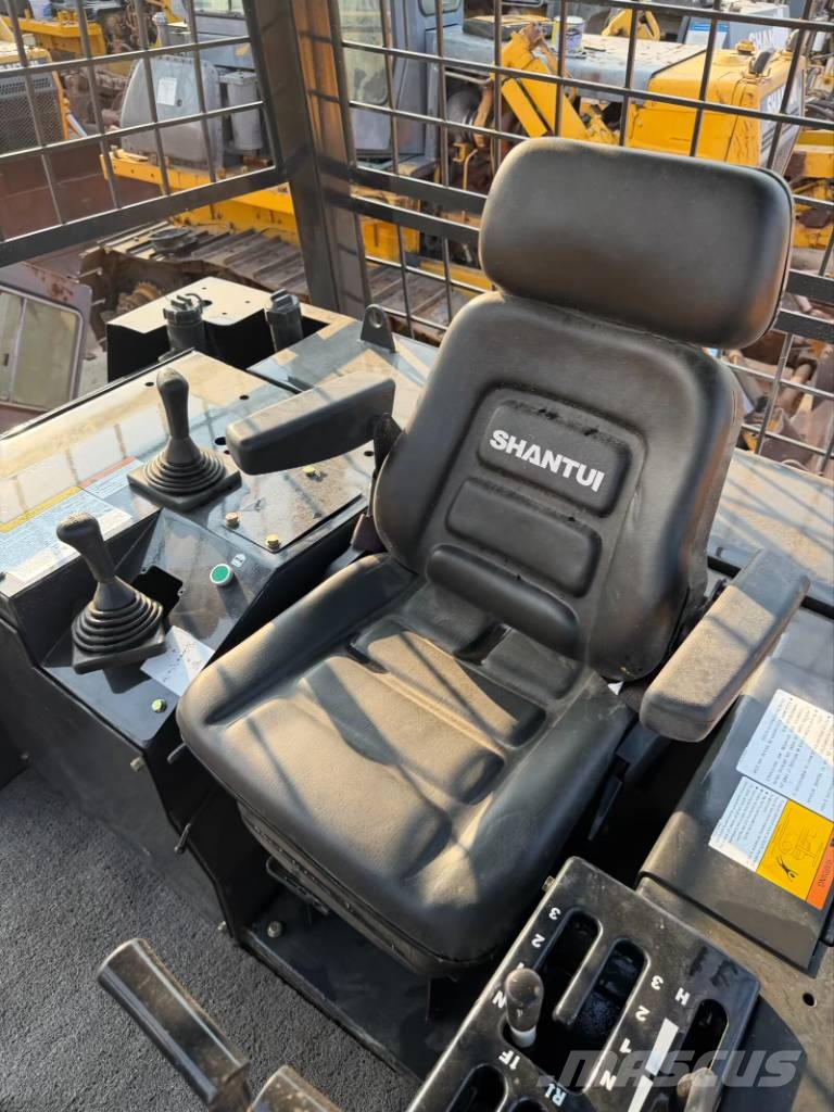 Shantui SD22F   the largest‑scale supplier Kāpurķēžu buldozeri