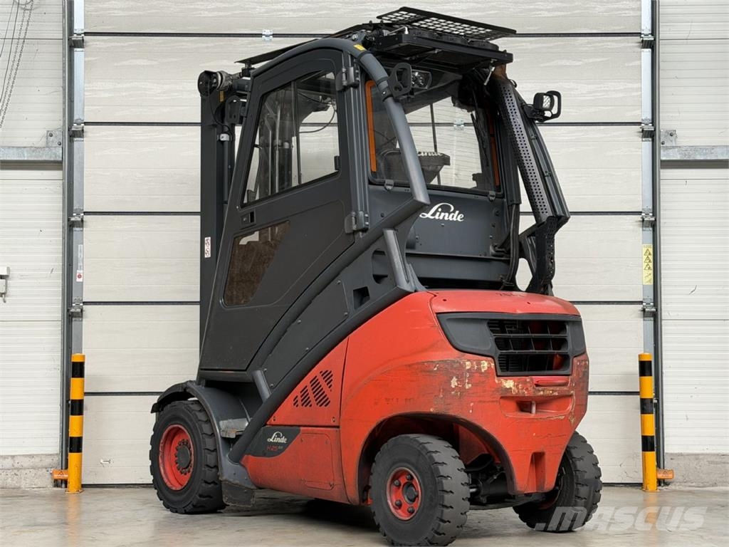 Linde H 25D-02 / 600 Дизельні навантажувачі