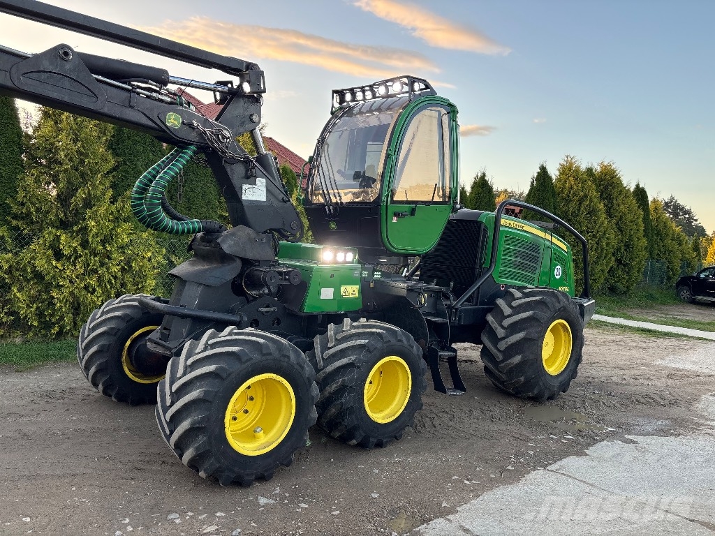 John Deere 1070 E Harwestery