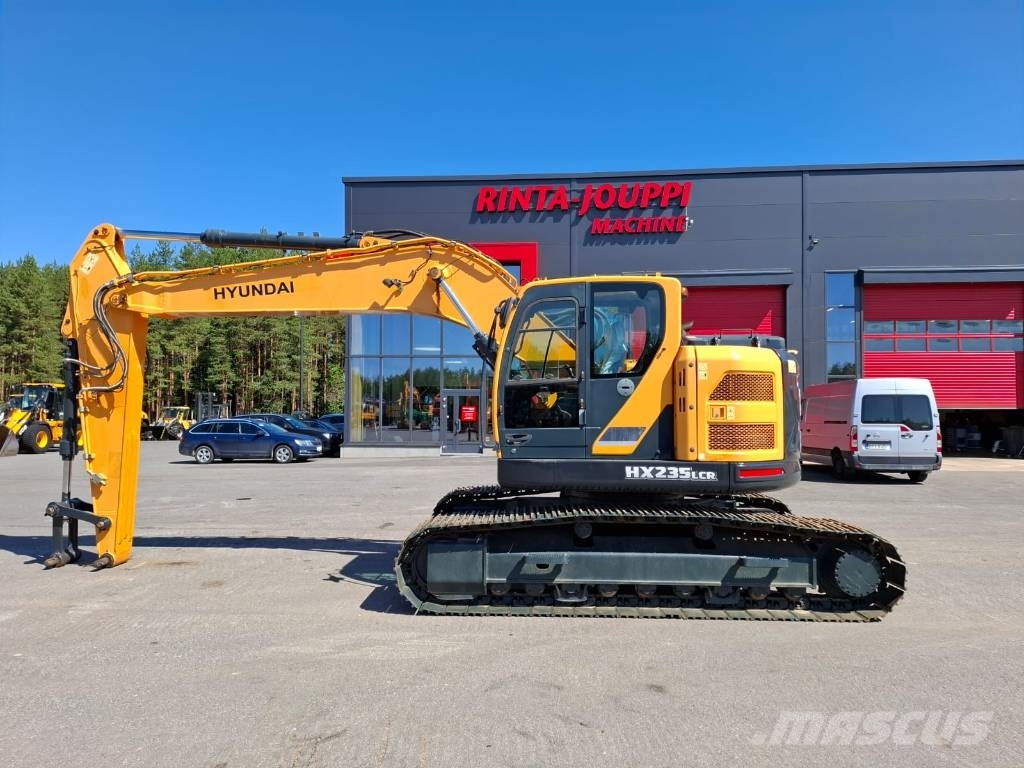Hyundai HX235 LCR Roomikekskavaatorid