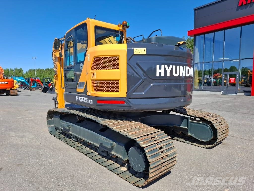 Hyundai HX235 LCR Roomikekskavaatorid