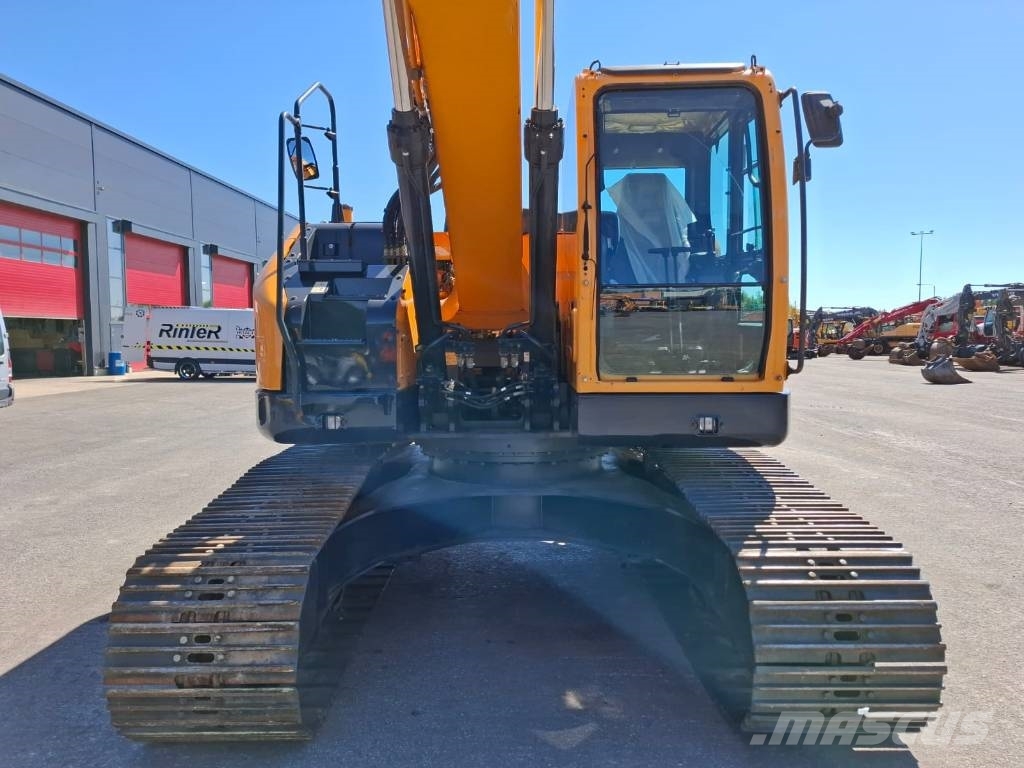 Hyundai HX235 LCR Roomikekskavaatorid