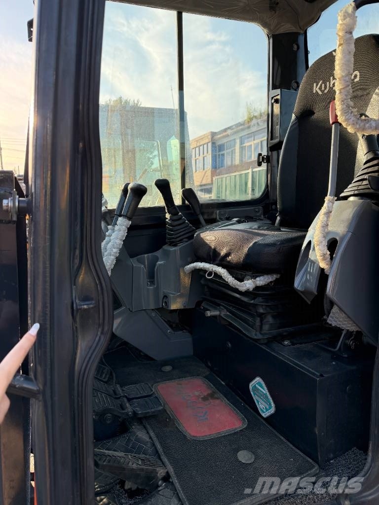 Kubota KX 057-4 小型挖掘机