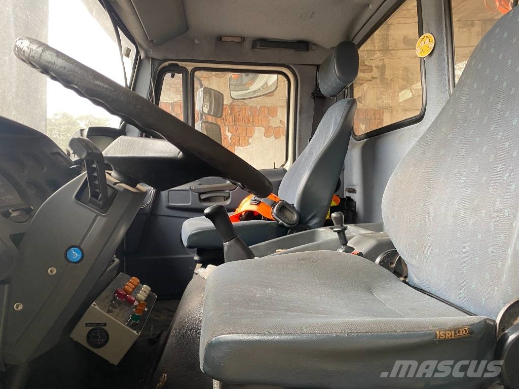 DAF AE55CE Vlečne dvižne ploščadi