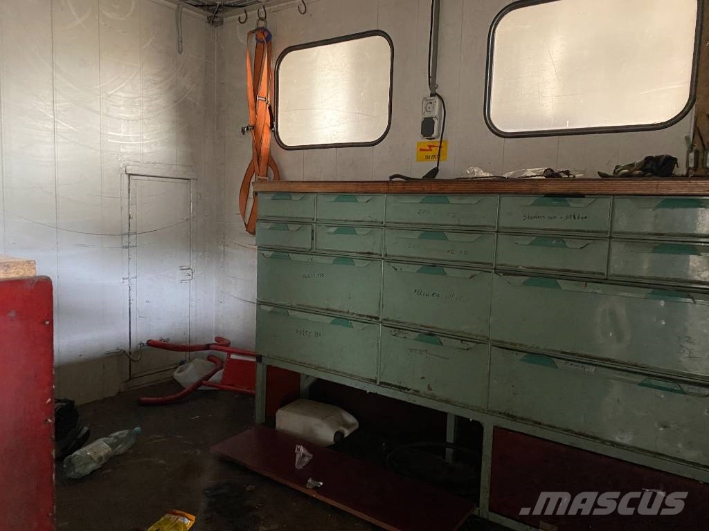 DAF AE55CE Vlečne dvižne ploščadi