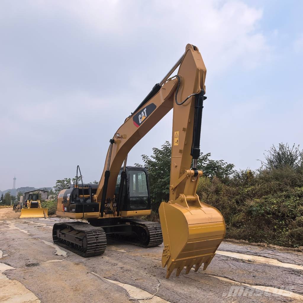 CAT 320 D Raupenbagger