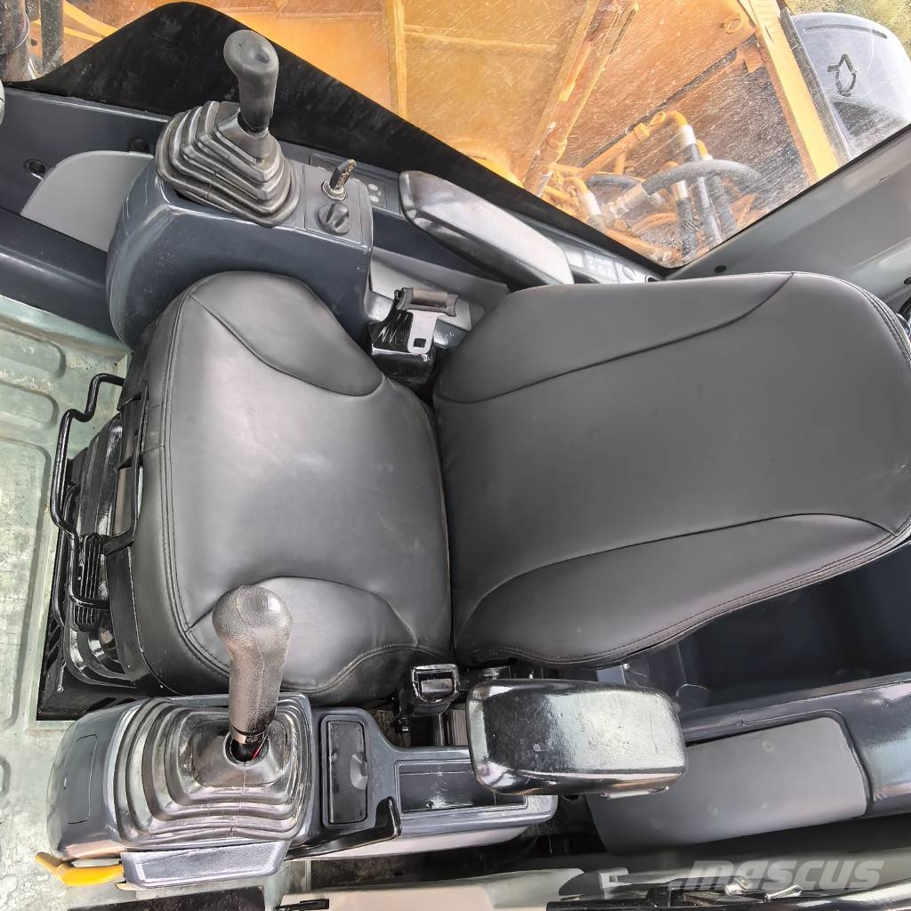 CAT 320 D Raupenbagger