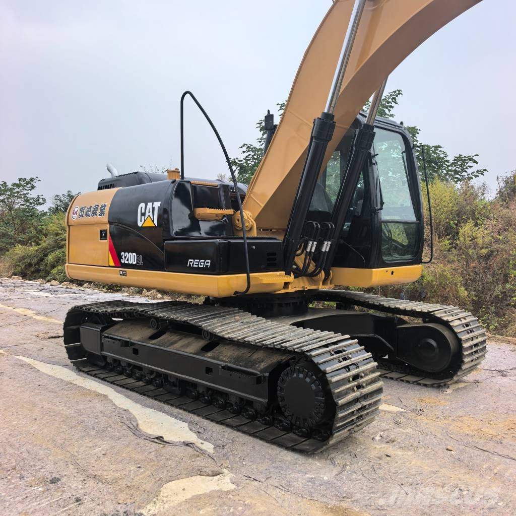 CAT 320 D Raupenbagger