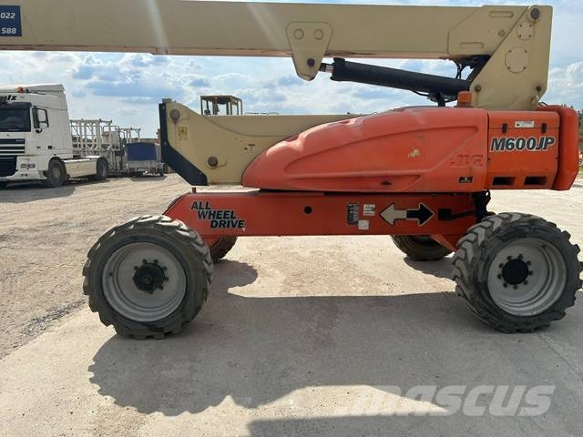 JLG M 600 JP Телескопические подъемники
