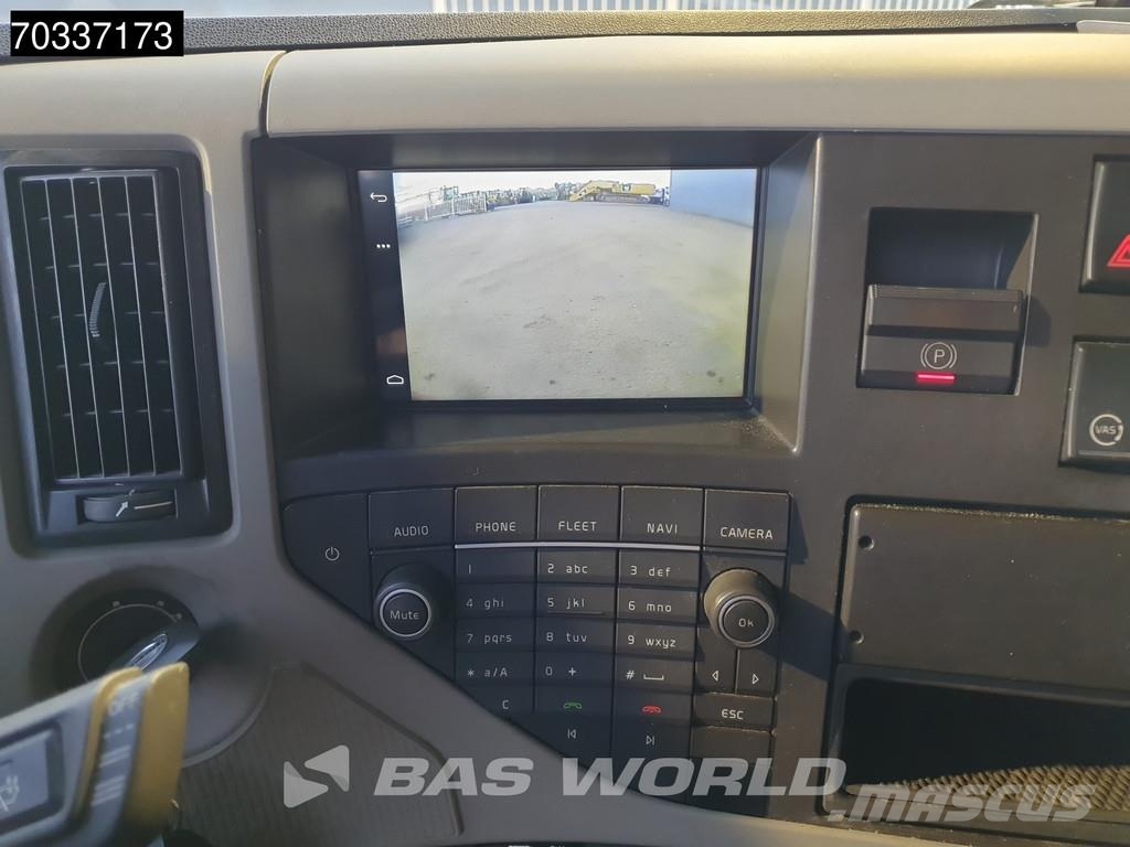 Volvo FM 330 FM 4X2 EFFER 125/4S Crane Kran 1500kg Tailg Platformas/izkraušana no sāniem
