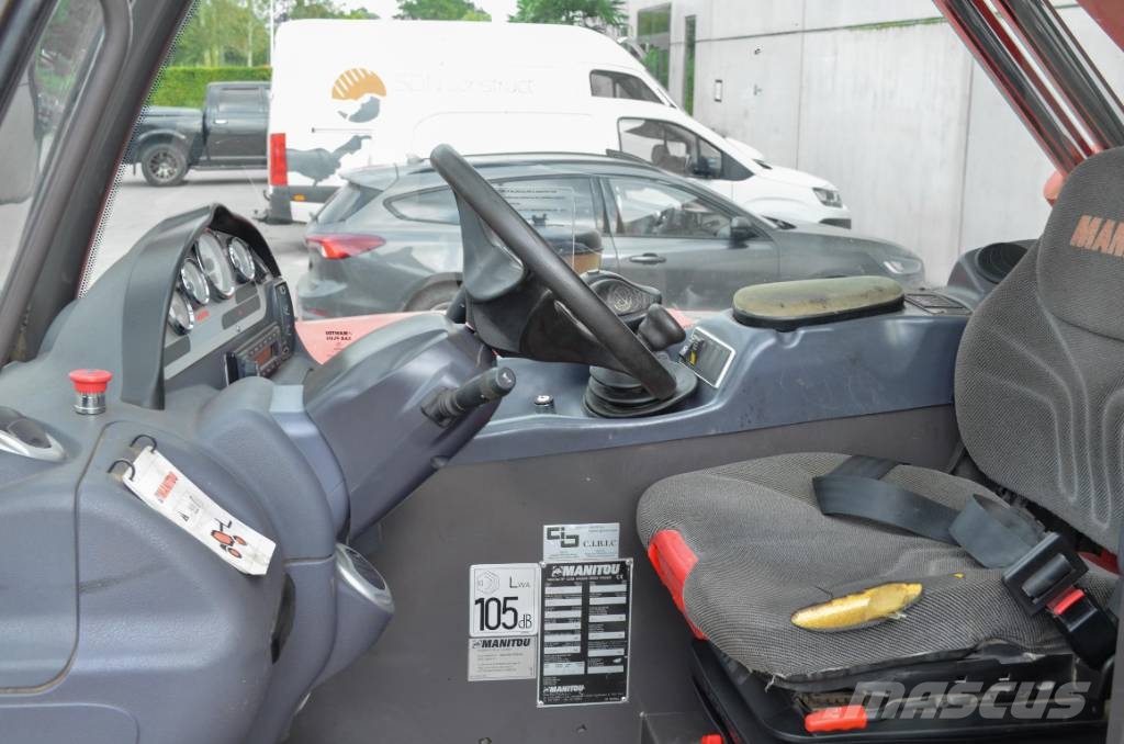 Manitou MHT 780 مناولات متداخلة